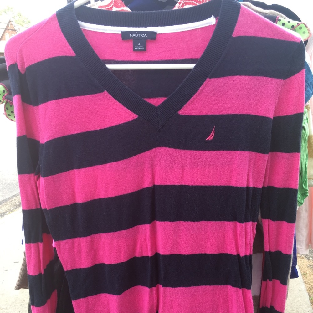 Nautica sweater small